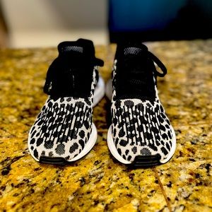 Adidas leopard / animal print swift run size 8.
